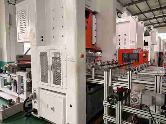 एलके-टी80 एल्यूमिनियम फॉयल फूड लंच बॉक्स एल्यूमिनियम टेक अवे कंटेनर्स मशीन