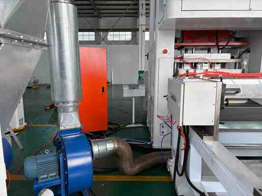 सिल्वर रंग 1800ml एल्यूमिनियम फॉयल फूड कंटेनर मल्टीपल कम्पार्टमेंट