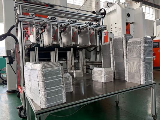 एलके-टी80 स्वचालित 3003 मिश्र धातु एक बार इस्तेमाल करने योग्य 450 मिलीलीटर एल्यूमीनियम ले आउट कंटेनर बनाने की मशीन