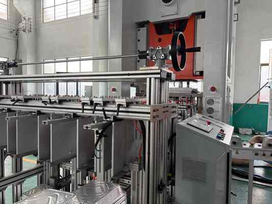 0.25 मिमी एयरलाइन खानपान एल्यूमीनियम डिस्पोजेबल कंटेनर बनाने की मशीन