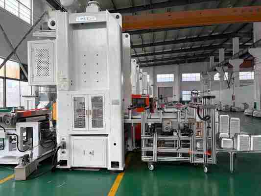 एलके-टी80 झुर्रीदार दीवार 750ml एल्यूमीनियम पन्नी खाद्य कंटेनर कोई रंग फीका बनाने की मशीन